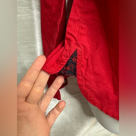 Tommy Hilfiger button down shirt - Picture 5 of 16